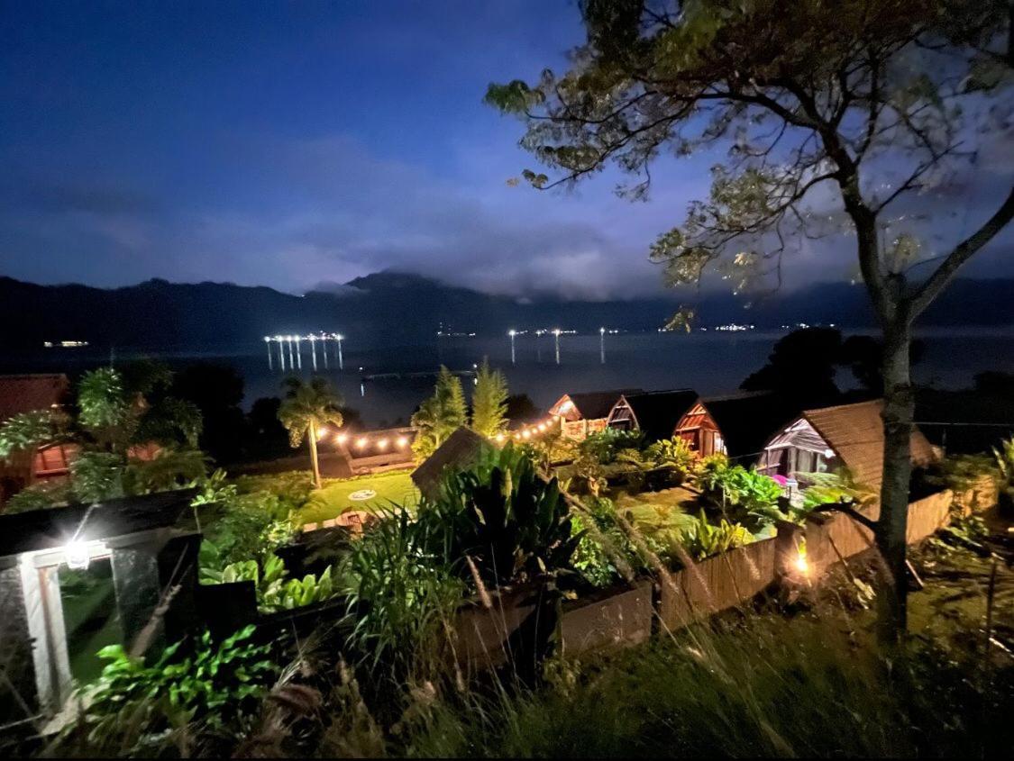 BangliEnjung Segara住宿加早餐旅馆 外观 照片